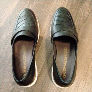 Cole Haan Women's Black OriginalGrand Loafers Size 6.5